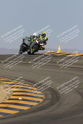 media/Sep-30-2023-SoCal Trackdays (Sat) [[636657bffb]]/Turns 9 and 10 (1010am)/